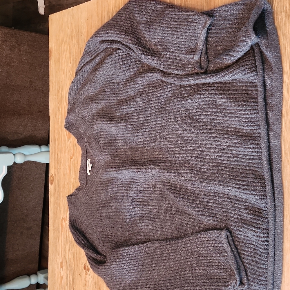 Grey pullover sweater
